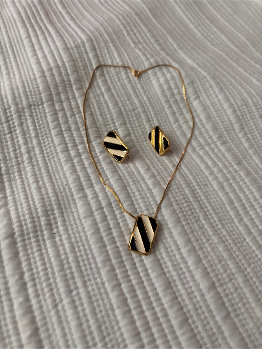 StJohn Gold and Black Striped Pendant Necklace and Earring Set
